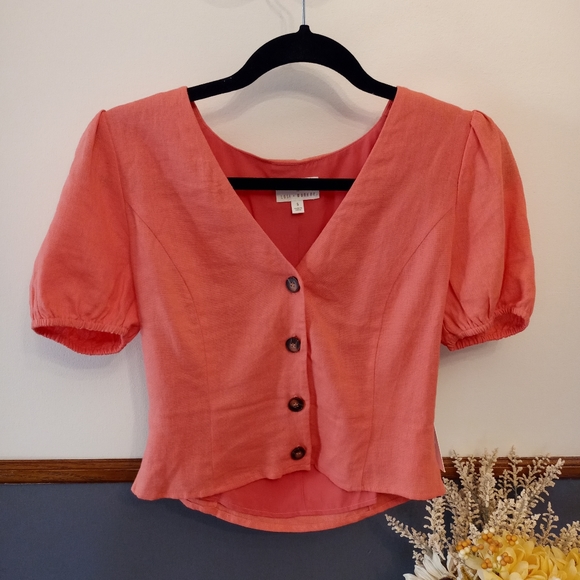 Anthropologie Tops - NWT! Anthro Lost + Wander button puff sleeve top
